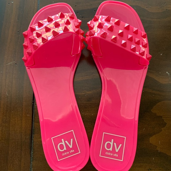 DV Dolce Vita Hot Pink Studded Sandals Size 8 - Picture 2 of 3